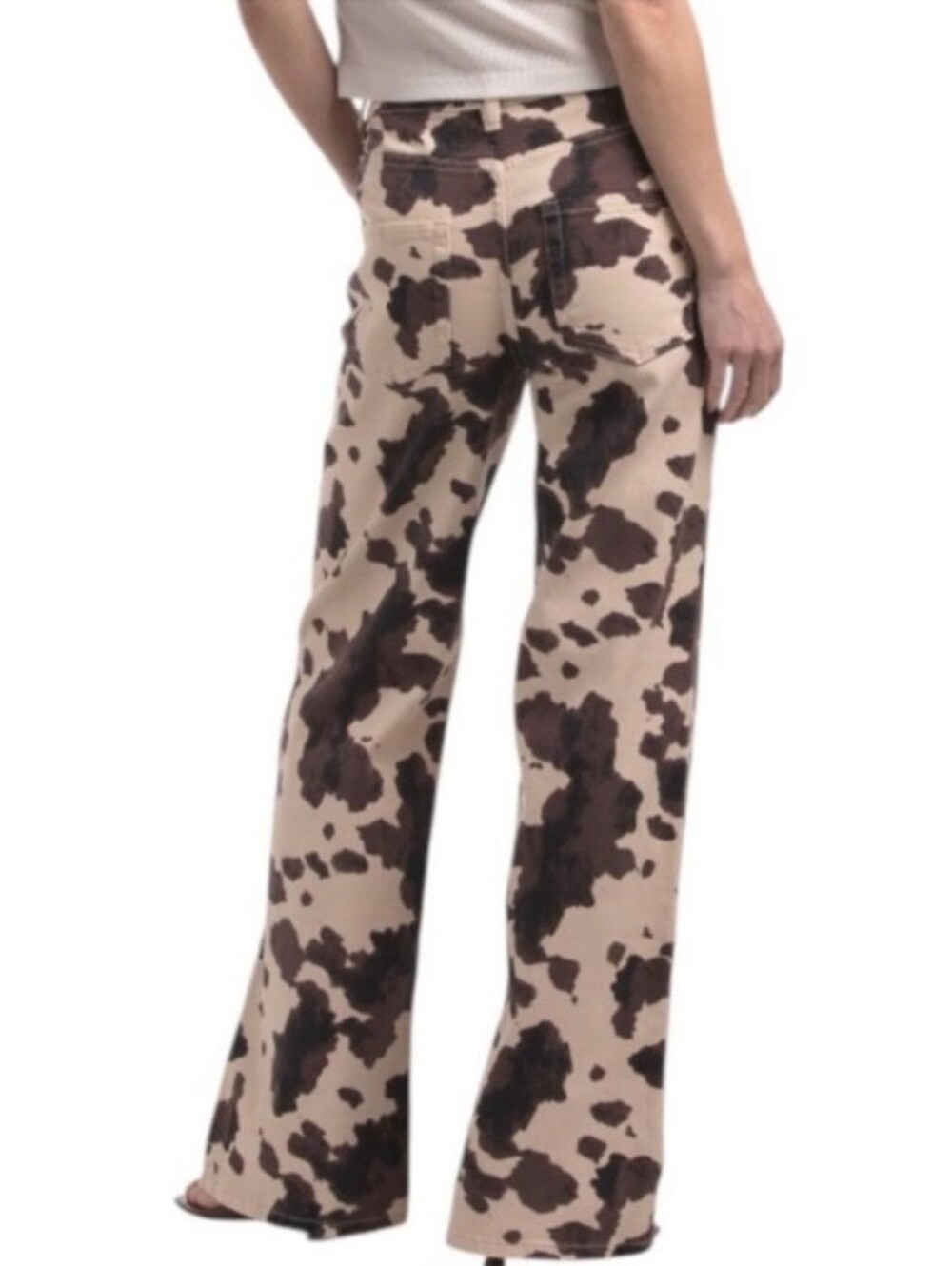 Women’s cow print jeans - Picture 2 of 9